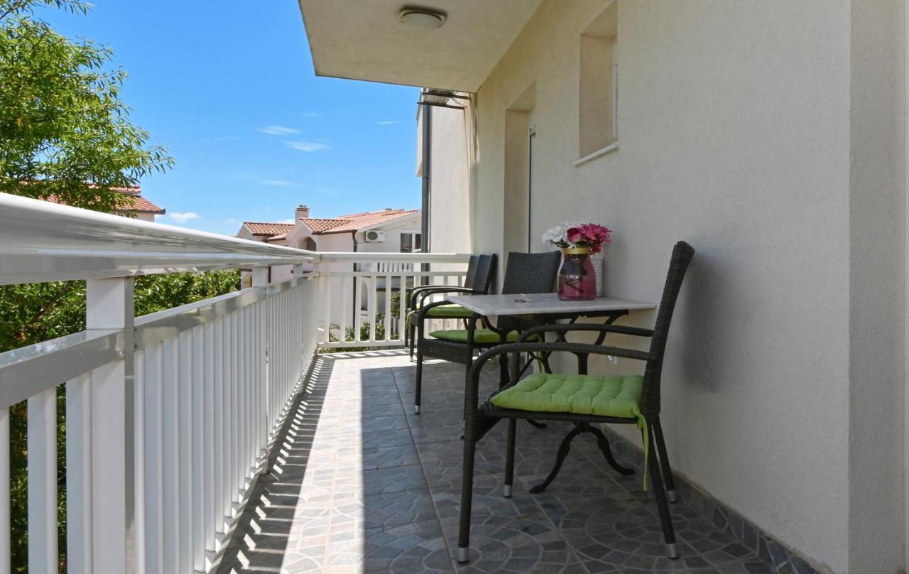 Apartments Villa Filip Трогир Екстериор снимка